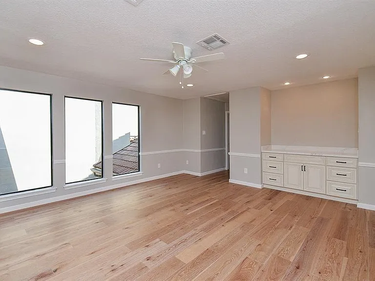 15735 Tanya Cir — Photo 29