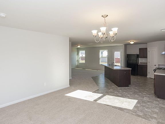 007 KitchenDining Compressed