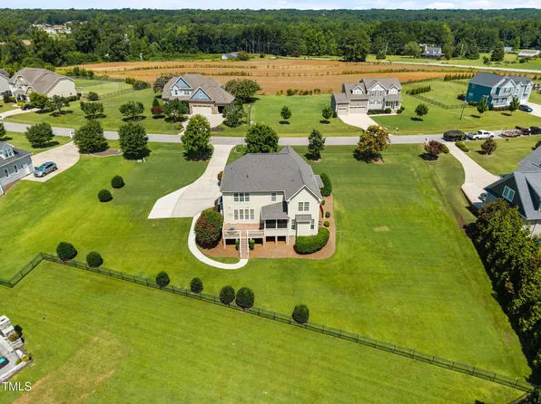 135 Brookstone Way, Angier, NC 27501