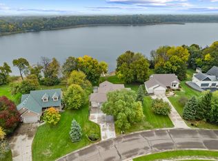 28329 Lakeside Ln, Lindstrom, MN 55045
