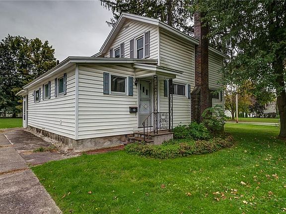 3rd image of 22 Spruce St
