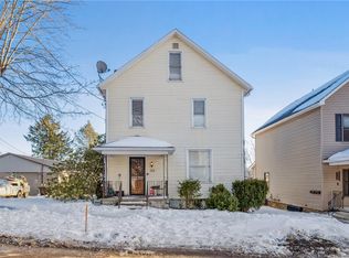 314 Broadway St, Meyersdale, PA 15552