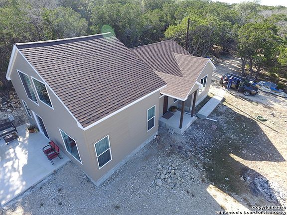 2nd image of 218 Mountainside Dr