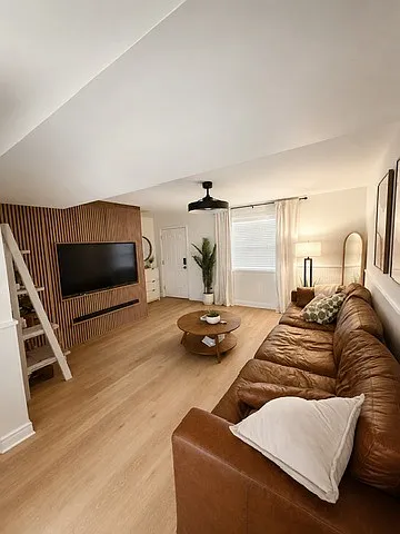16 Cedar St — Photo 5