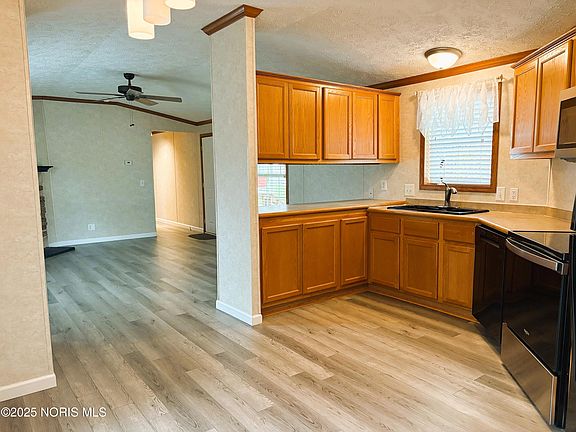 5th image of 800 Woodward Ave Lot 30