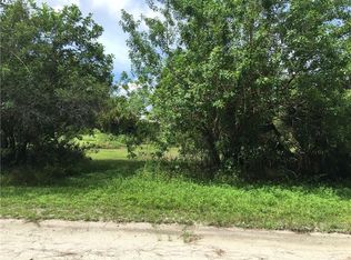 8025 97th Ct, Vero Beach, FL 32967