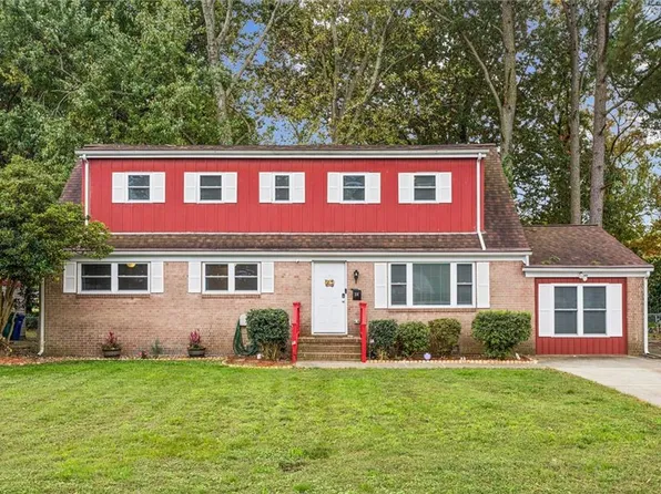 718 Dresden Dr, Newport News, VA 23601