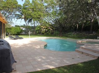 19125 N Gardenia Ave, Weston, FL 33332