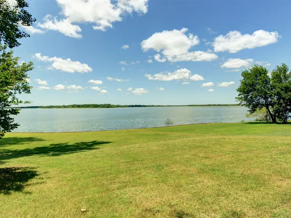 1307 Lakeshore Dr, Little Elm, TX 75068