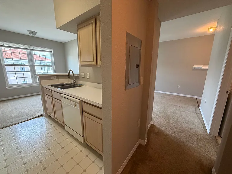 23500 Walden Center Dr #309 — Photo 9