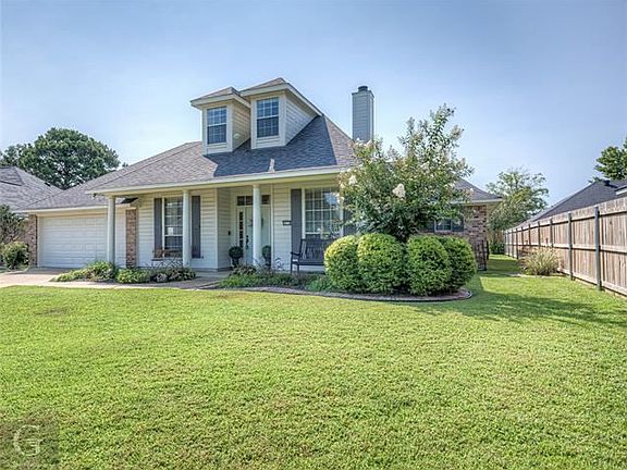 2nd image of 6014 Pepperwood Cir