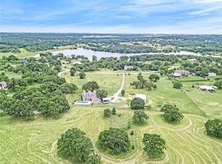 105 La Vista Ct, Weatherford, TX 76088