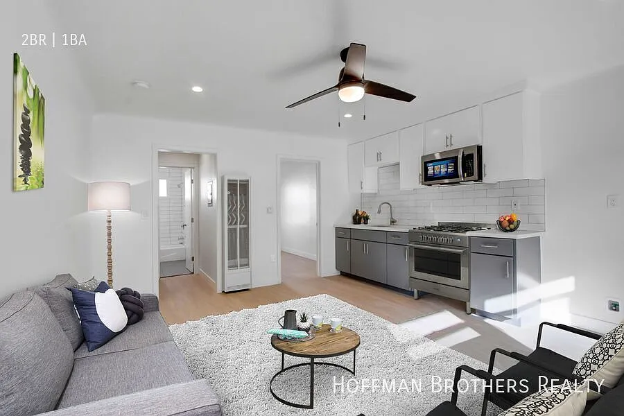 161 S Burlington Ave #7