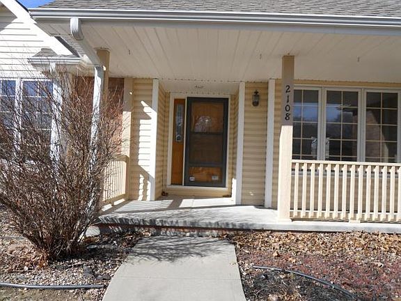 2nd image of 2108 Green Meadows Ct
