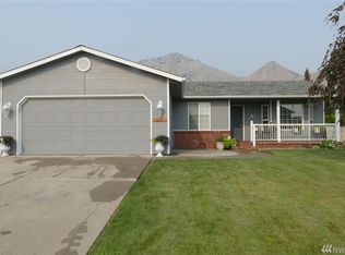 606 Royal Anne Dr, Wenatchee, WA 98801