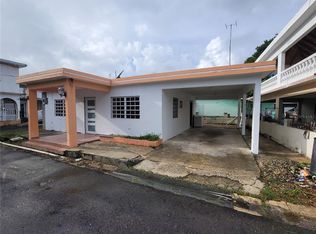 Candelaria Arena Rafael Hernandez 157, Toa Baja, PR 00949