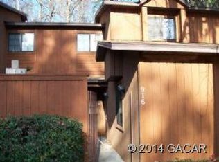 916 SW 57th Dr, Gainesville, FL 32607
