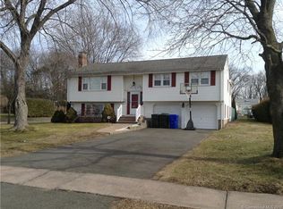 36 Holly Rd, East Hartford, CT 06118
