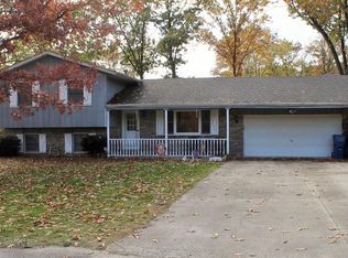 7397 Greenwood Ct NW, Demotte, IN 46310