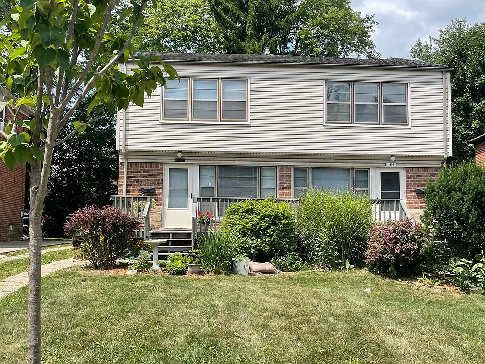 1414 Edgewood Ave