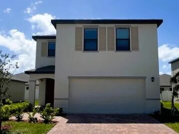 516 Seafoam Circle, Fort Pierce, FL 34945