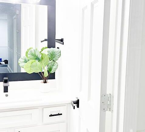 Shared bath main floor