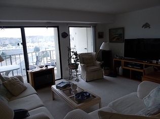 500 Pacific Ave APT 305, Virginia Beach, VA 23451