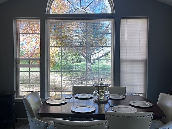 Dining room looking into the backyard.