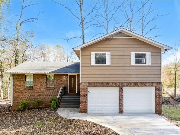 5064 NW Faye Ct, Norcross, GA 30071