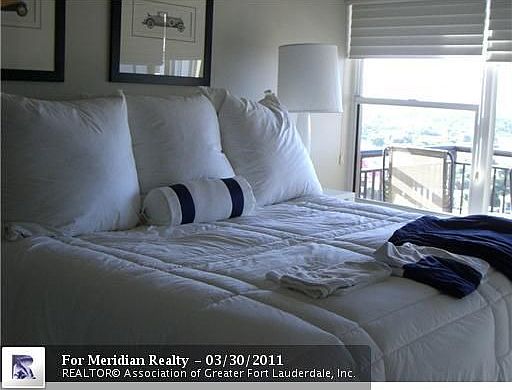 3rd image of 3800 Galt Ocean Dr APT 1212