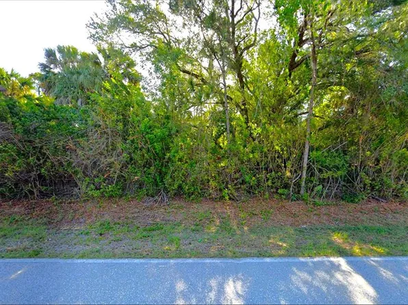 498 Overbrook St, Port Charlotte, FL 33954