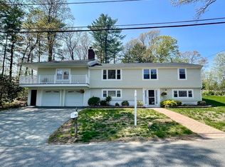 10 Gregory Island Rd, South Hamilton, MA 01982