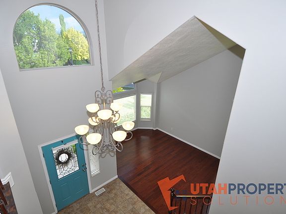 5th image of 11758 S Chalk Creek Way
