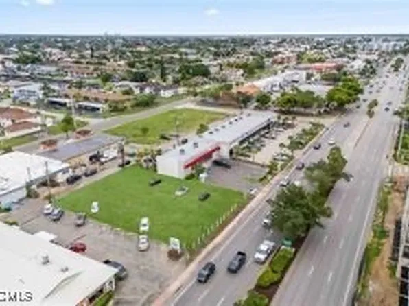 429 Cape Coral Pkwy E, Cape Coral, FL 33904