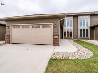 502 S Mary Gene Ave, Sioux Falls, SD 57106