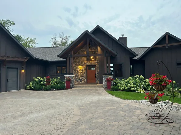 12191 Miltona Bay Rd NE, Alexandria, MN 56308