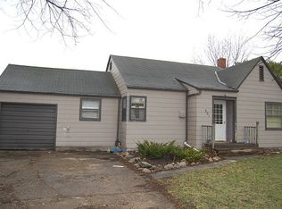 221 11th St, Heron Lake, MN 56137
