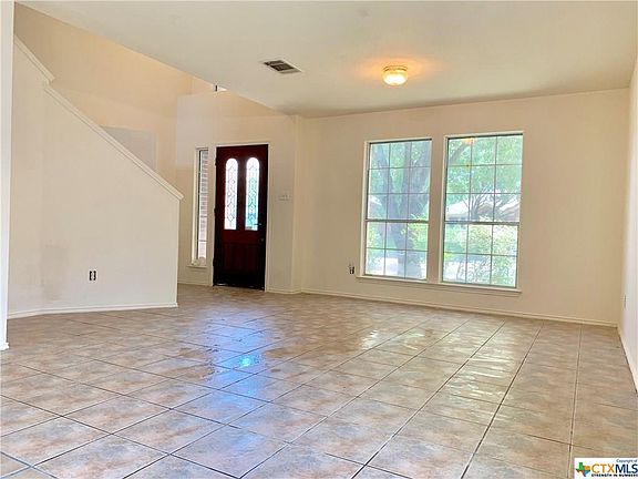 3rd image of 490 Masonwood Dr