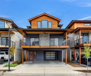 207 Riverwalk Drive, Lynden, WA, 98264