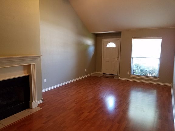 4th image of 854 Oakwood Ct