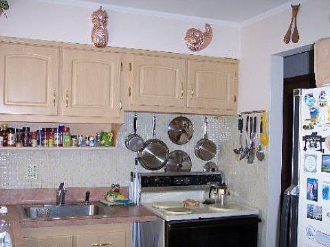 5th image of 161 Swalm St
