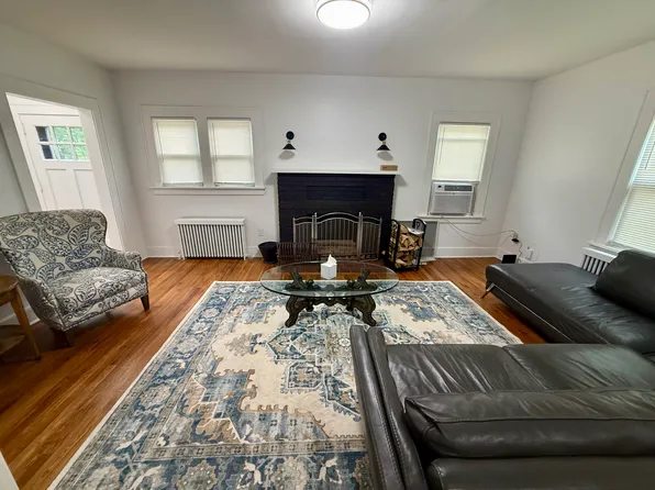 131 W Ramapo Ave, Mahwah, NJ 07430