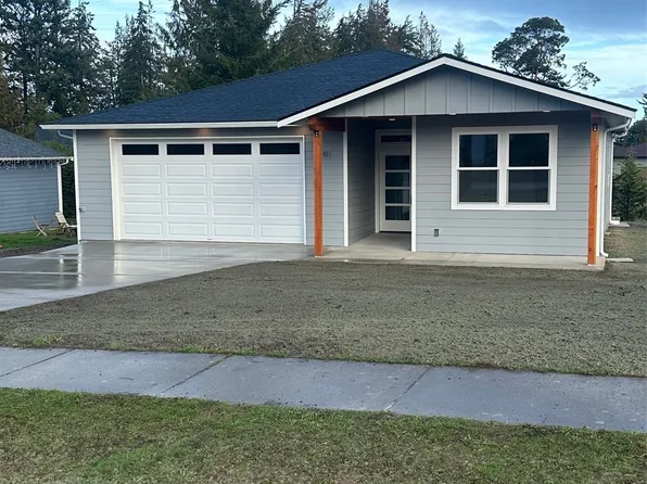 2411 W 10th Street, Port Angeles, WA 98363