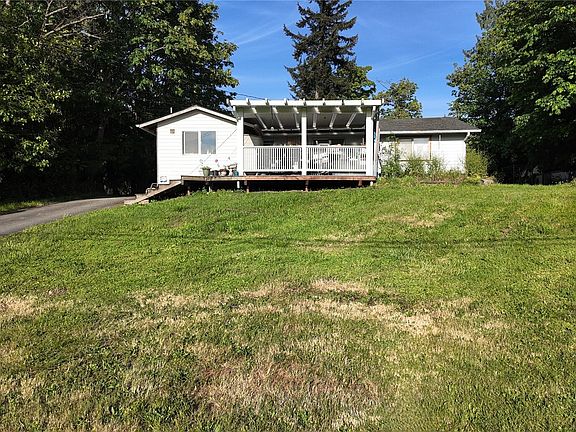 2nd image of 1116 Digby Lane