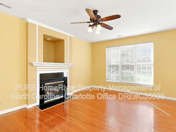 4th image of 3904 Luthers Rock Ct