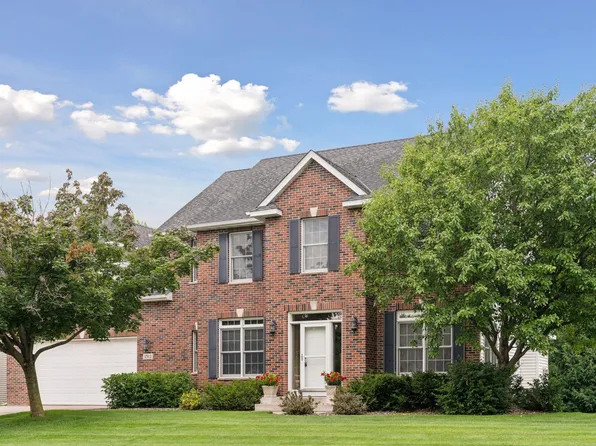 1312 Rolling Oaks Dr, Hanover, MN 55341