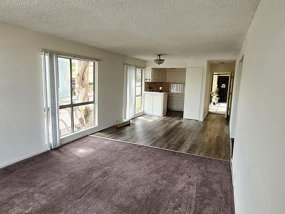 2nd image of 500 Evergreen St Unit 303