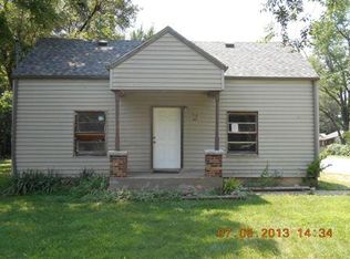 627 N Hillcrest Ave, Springfield, MO 65802