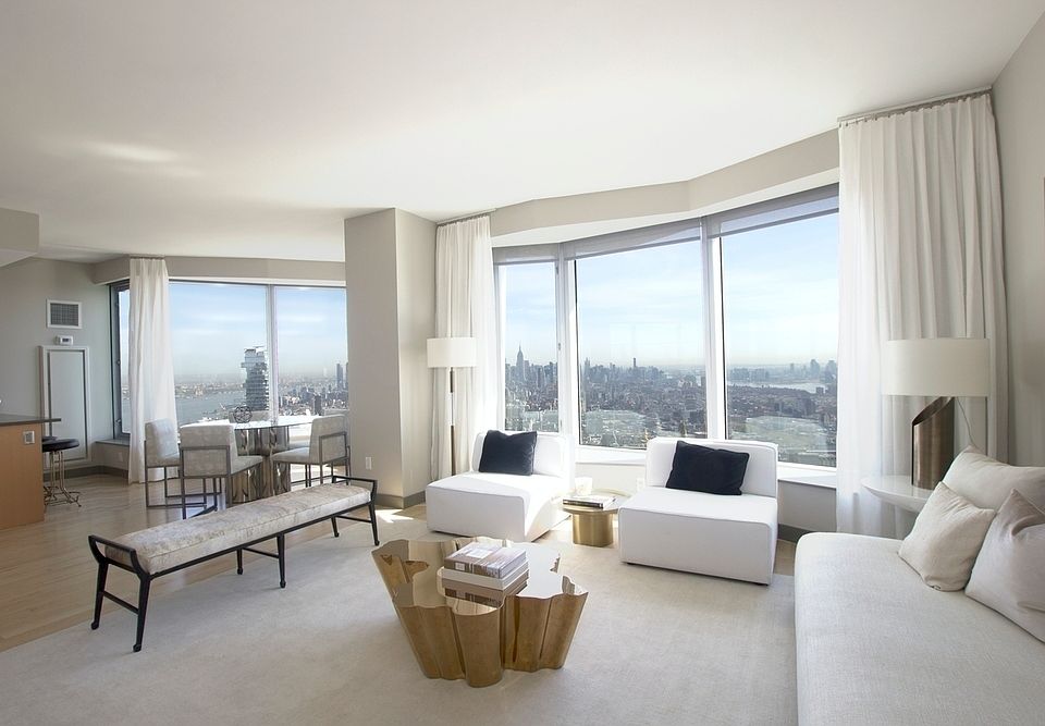 1st image of 8 Spruce St APT 68A