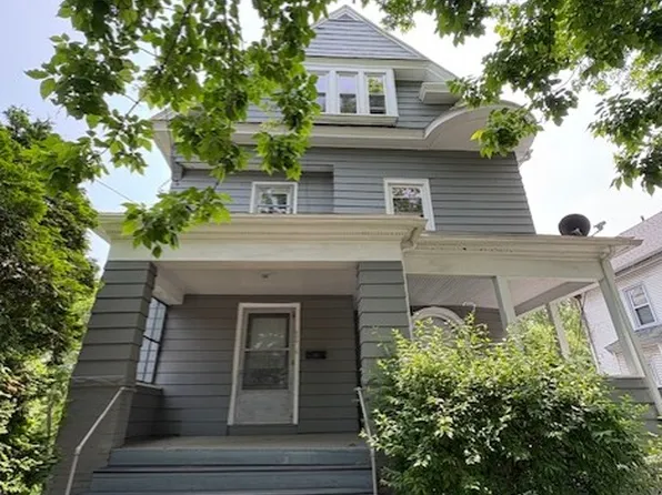 203 Bridge St, Northampton, MA